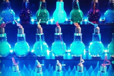 Напитки в лампочках стали сенсацией в Instagram