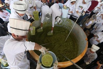 В Мексике приготовили 3 тонны гуакамоле