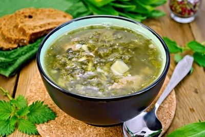 На алтайском гастрономическом фестивале съели 170 литров супа из лопуха
