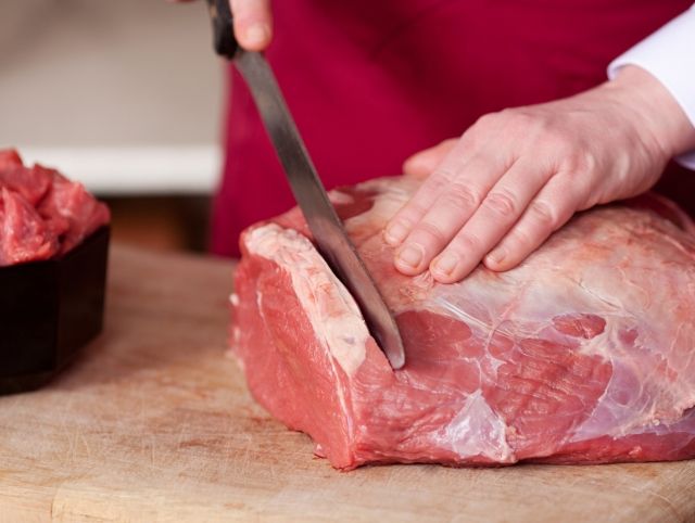 Специалисты призывают сократить употребление мяса для спасения планеты и улучшения здоровья