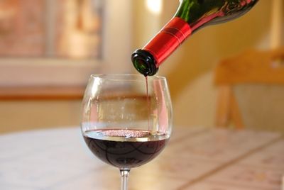 Шотландская винокурня предлагает услугу по наполнению использованных бутылок алкоголем