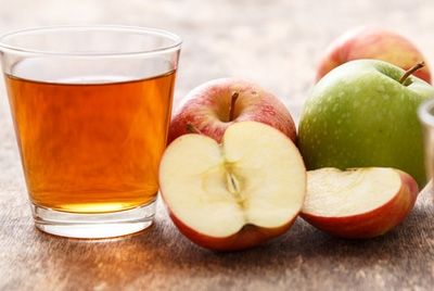 Специалисты Росконтроля оценили яблочный сок