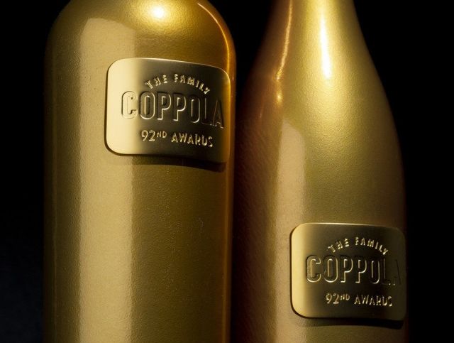 На церемонии вручения Оскара подадут вино в золотых бутылках