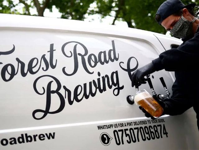 Лондонская пивоварня запустила мобильный сервис розлива пива